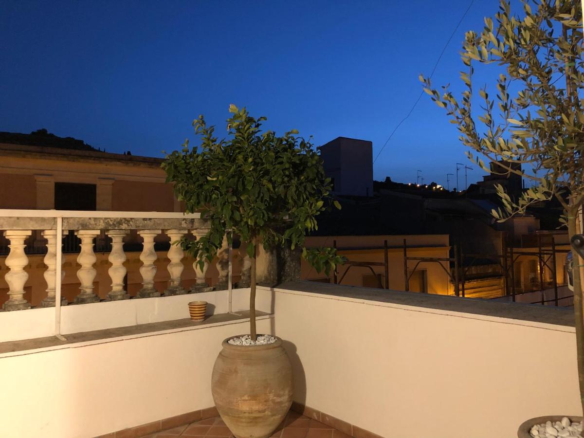 Casa Negli Iblei Apartment Canicattini Bagni Ngoại thất bức ảnh